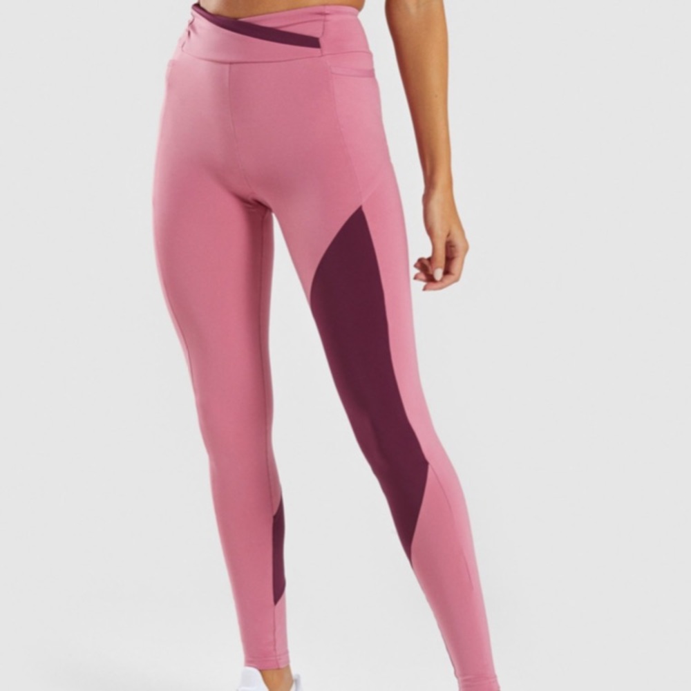 Gymshark asymmetric legging dusky pink/dark ruby🦈